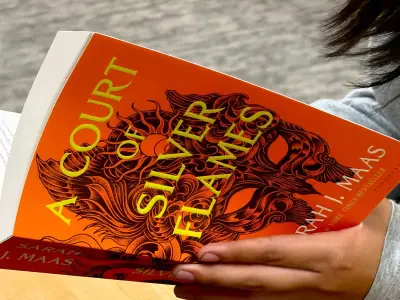ACOTAR fans baffled by thin sixth book A Court of Splintered Harmony