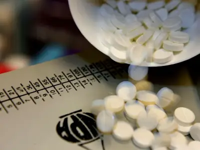 Antidepressants to carry prominent suicide risk warnings