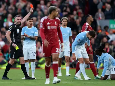 Carragher: Gravenberch red card vs Man City 'really harsh'