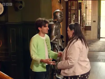 Celebrity Traitors fans spot clue Sharon Rooney could win