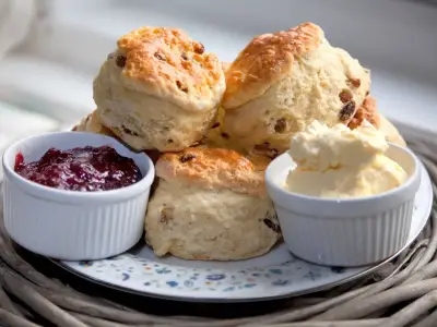 Chefs reveal buttermilk and mayo tricks for tall fluffy scones