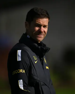 Chelsea: Alonso gives Emi Martinez injury update ahead of Spurs derby