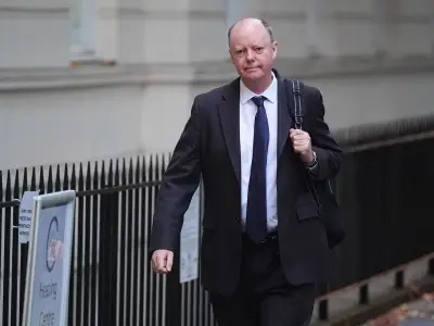 Chris Whitty slams vape sellers targeting kids as new ban starts