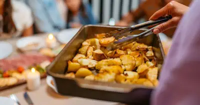 Dietitian's 1-ingredient trick for extra crispy, flavourful roast potatoes