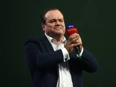 EastEnders' Shaun Williamson denies surgery as Cazoo campaign reveals car clocking