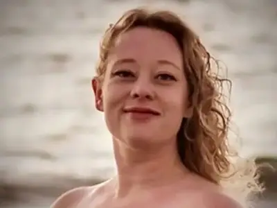 Family of ICE shooting victim Renee Good sues US government