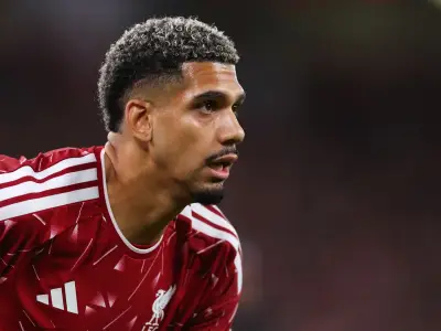 Glen Johnson backs Liverpool to sign Ronald Araujo permanently
