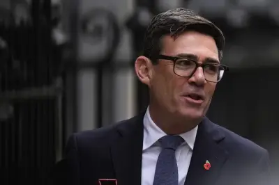 Government working flat out to reduce welfare bill, PM says