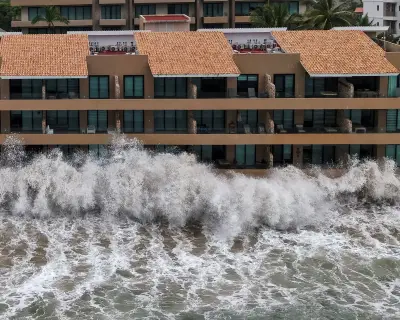 Hurricane Simon and Storm Rachel kill five in Mexico