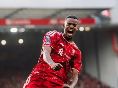 Isak settles Premier League debate with emphatic Liverpool response
