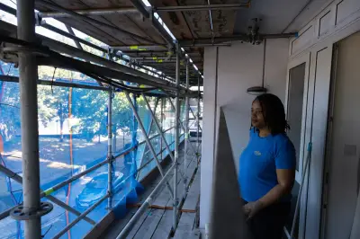Islington tenants trapped in scaffolding for six years demand action