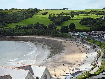 Langland Bay: Why Autumn and Winter Are the Best Time to Visit