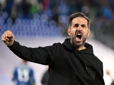 Lineker warns Fabregas off 'graveyard' Man Utd job after Como win