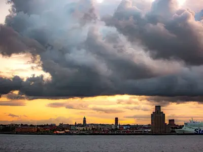 Met Office issues 'be prepared' warning as Storm Austen brings 80mph winds