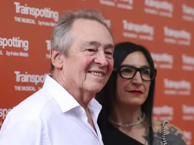 Paul Whitehouse mugged at cashpoint while buying wife's medicine