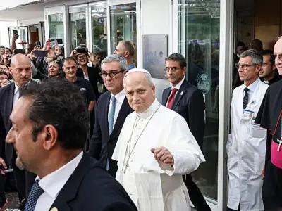Pope Leo XIV returns to Vatican after lung cancer surgery