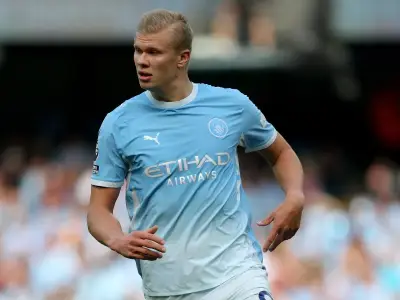 Pundits Split on Liverpool vs Man City as Haaland Doubt Looms