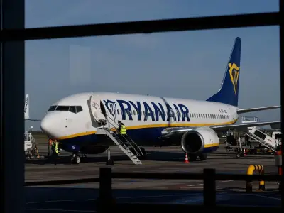 Ryanair check-in desks to close 60 minutes before flights from November