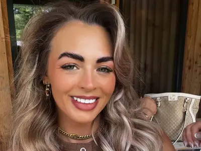 Scot who plunged from Greek balcony could be paralysed after broken back