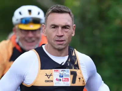 Sir Kevin Sinfield to complete £1m MND challenge at Super League Grand Final