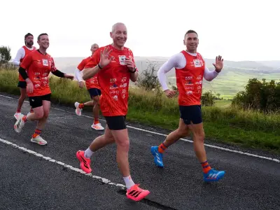 Sir Kevin Sinfield's 7 in 7 ultramarathon raises £1m for MND