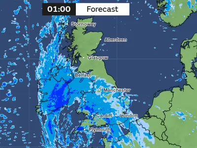 Storm Austen to Hit UK: Met Office Issues Yellow Wind Warning