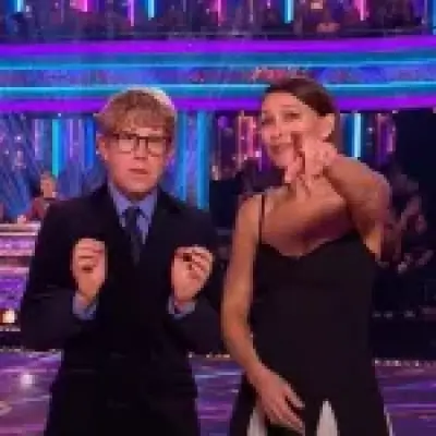 Strictly pokes fun at Josh Widdicombe criticism during live show