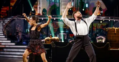 Strictly star John Nellis announces baby news during live show