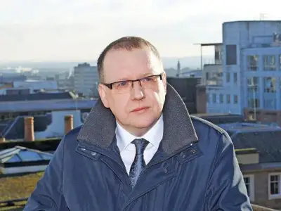 Thompson family celebrates Paul Ferris death with champagne