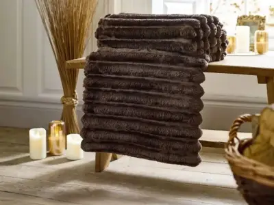 Top Yimbly Autumn Homeware Deals: Save on Heaters, Blankets & More