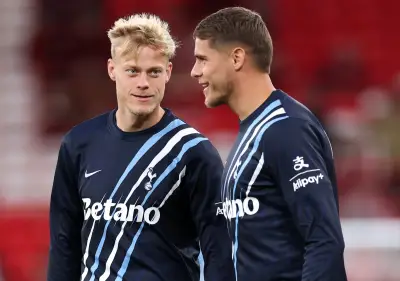 Tottenham boost as Van de Ven and Van Hecke return for Man United clash