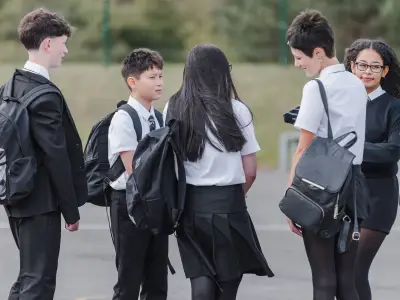 Tutor urges parents to rethink children's screen time habits
