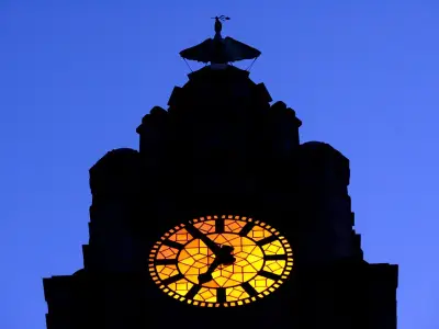 UK clocks go back October 25 as darker evenings confirmed