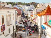 Albufeira Named Best November Getaway with 20C Weather and £15 Flights