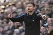 Alonso explains Chavarria and Gusto absences for Chelsea vs Everton