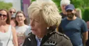 Antiques Roadshow expert 'not happy' with rare Jemima Puddleduck find