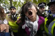 Arrests made as thousands join London pro-Palestine march