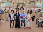 Bake Off judge Paul Hollywood accuses bakers of 'cheating' in flatbread challenge