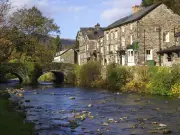 Beddgelert named prettiest village in Wales by Hotels.com