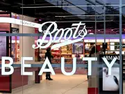 Boots shoppers rush to buy £54 Bobbi Brown set worth £147