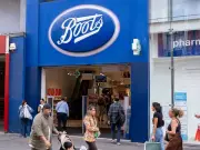 Boots shoppers save £49 on e.l.f beauty gift set in full size deal
