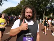 Cardiff Half Marathon: Shane Williams smashes record as Welsh rugby stars run