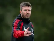 Carrick told to 'start getting results' as Man Utd weigh replacements