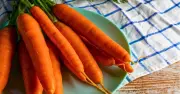 Carrots last 10 times longer with paper towel storage trick