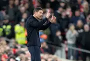 Chelsea's Carabao Cup Exit Exposes Alonso's Tactical Issues