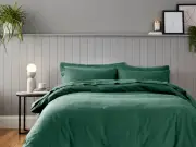 Dunelm Cuts Price of 'Cosy and Warm' Winter Bedding Set