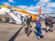 EasyJet cuts up to 700,000 more winter seats as fuel costs bite