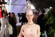 Elle Fanning stuns Hunger Games screening in music box headpiece