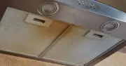 Extractor fan grease vanishes in 5 minutes with £1 spray