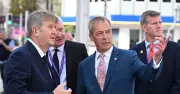 Farage hits back at 'establishment' over Reform racism probe